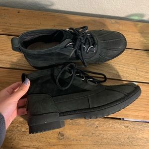 Ugg ankle waterproof boots
